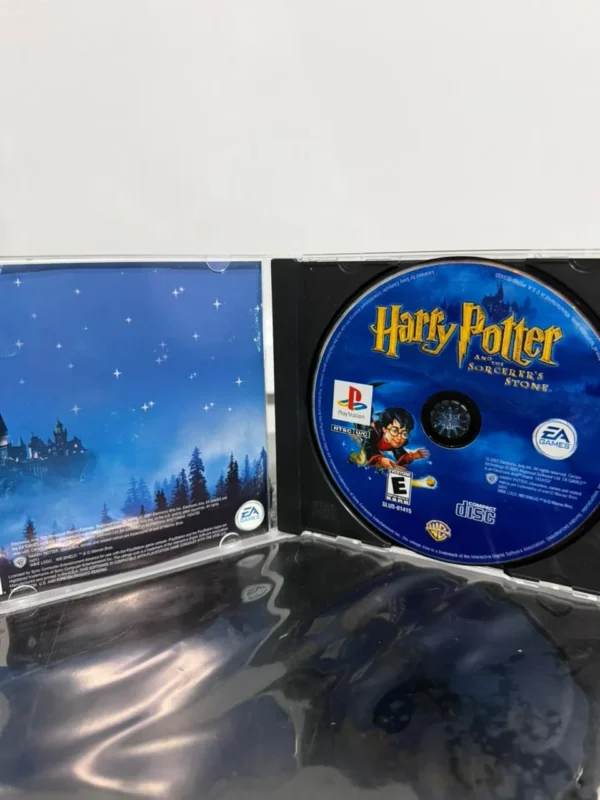 WhatsApp Image 2026-03-26 at 21.24.10 (2) HARRY POTTER AND THE SORCERER'S STONE - USADO